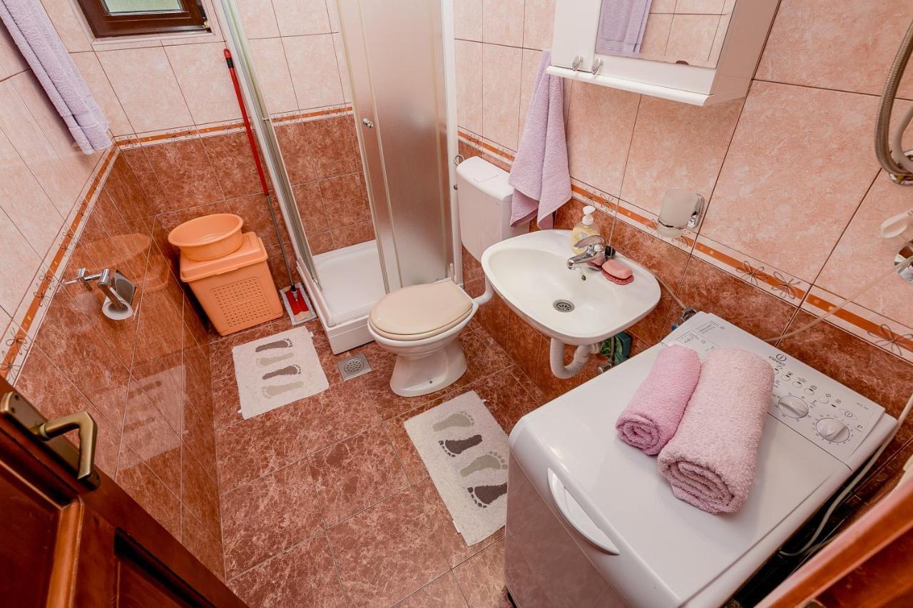 קמנארי Apartments Gudelj מראה חיצוני תמונה