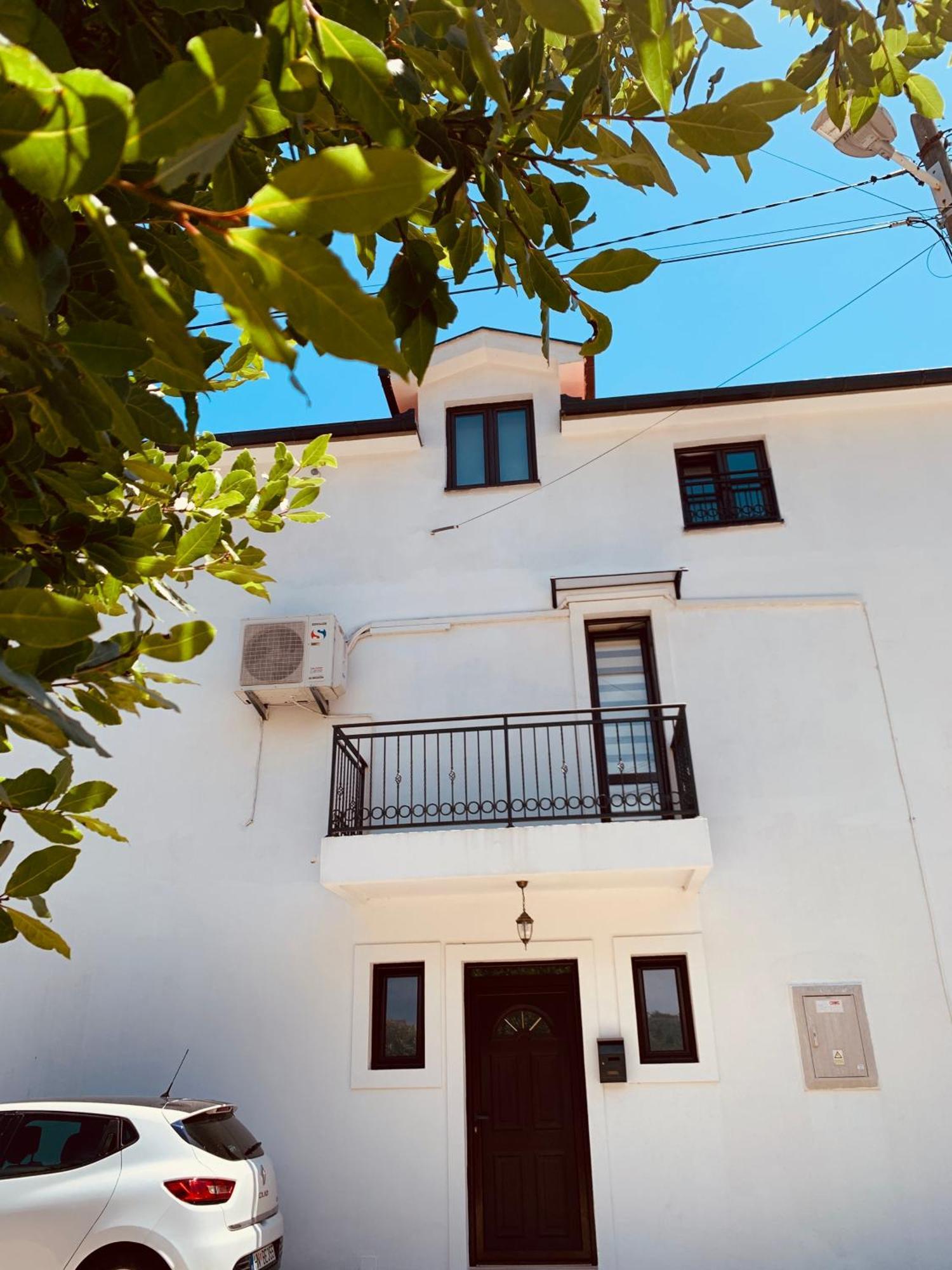 קמנארי Apartments Gudelj מראה חיצוני תמונה
